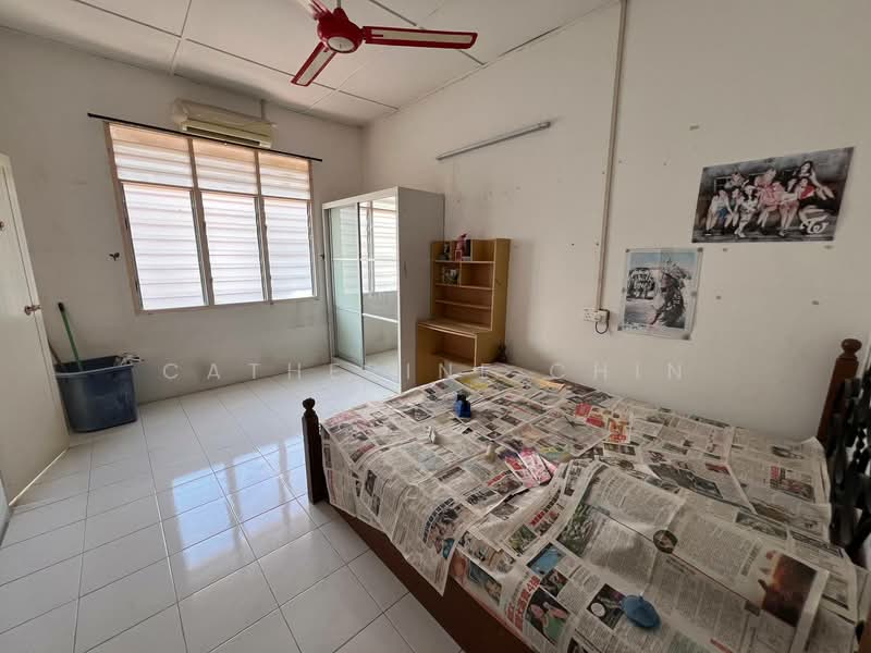 Rumah Teres 2.5 Tingkat untuk Dijual di Ipoh (Perak) - Catherine Chin - Bedroom - PropertyGuru.com.my
