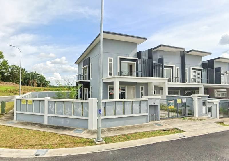 2-storey Terraced House for Sale in Bandar Springhill (Port Dickson) - Jack Chia - Exterior - PropertyGuru.com.my