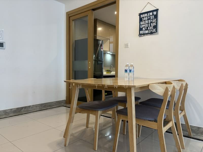 Service Residence for Sale at R&F Princess Cove Phase 1 - JH Tang - Dining Room - PropertyGuru.com.my