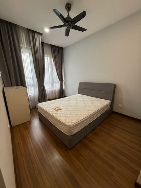 Servis Apartment untuk Dijual di Petalz Residences - Karl Phang - Bedroom - PropertyGuru.com.my