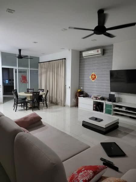 Semi-Detached House for Sale in Sungai Ara (Penang) - Tan Jing Yi - Living Room - PropertyGuru.com.my