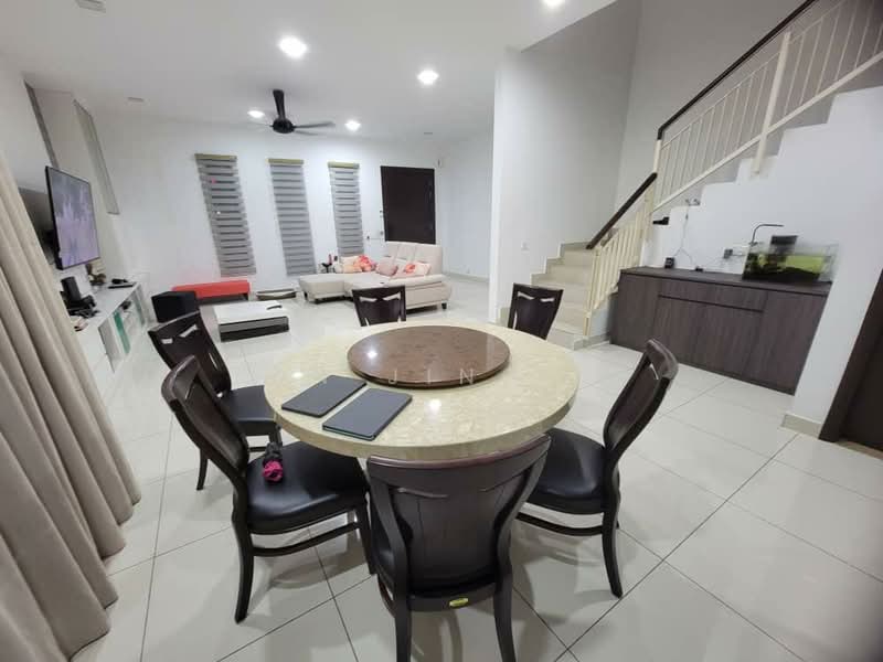 Semi-Detached House for Sale in Sungai Ara (Penang) - Tan Jing Yi - Living Room - PropertyGuru.com.my