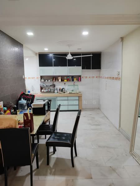 Pangsapuri untuk Dijual di Pangsapuri Wira - YY Wong - Kitchen - PropertyGuru.com.my