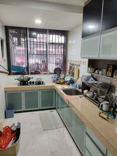 Pangsapuri untuk Dijual di Pangsapuri Wira - YY Wong - Kitchen - PropertyGuru.com.my