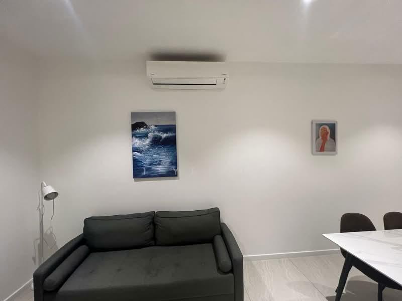 Servis Apartment untuk Dijual di Quill Residence - Mei Yee Tan - Living Room - PropertyGuru.com.my
