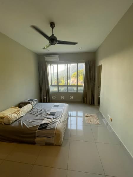 Condominium for Sale at Surin Condominium - Hong . - Bedroom - PropertyGuru.com.my