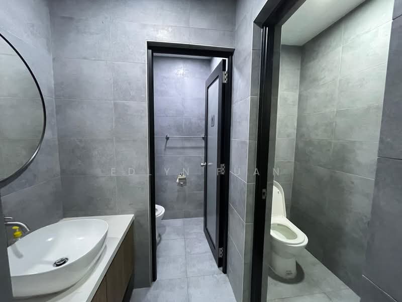 Pejabat untuk Dijual di Petaling Jaya (Selangor) - Edlyn Fuan - Bathroom - PropertyGuru.com.my
