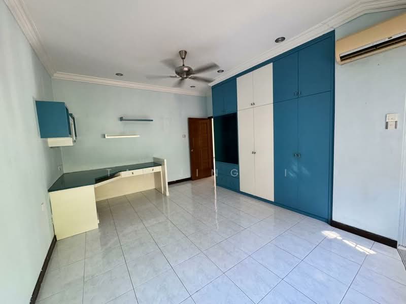 Semi-Detached House for Sale in Sungai Ara (Penang) - Tan Jing Yi - Study - PropertyGuru.com.my