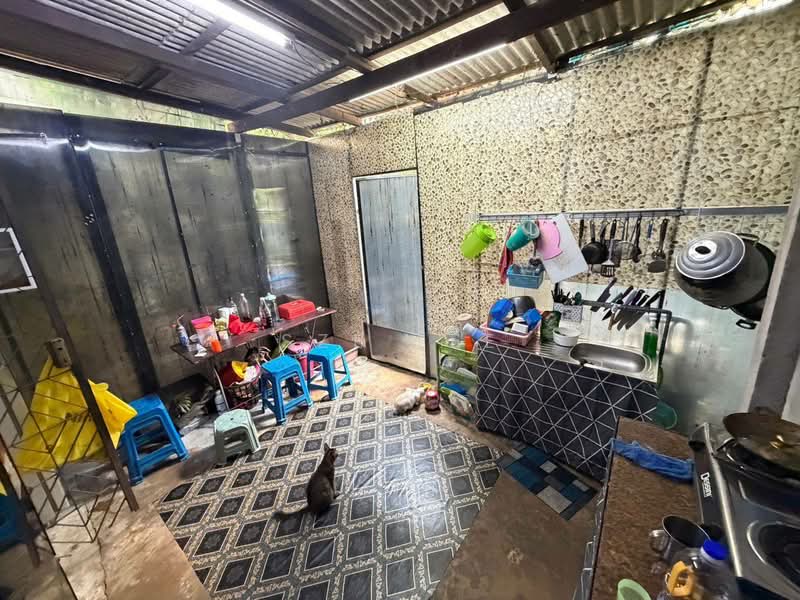 Rumah Teres 2 Tingkat untuk Dijual di Taman Desa Jaya (Johor Bahru) - Sze Lee - Kitchen - PropertyGuru.com.my