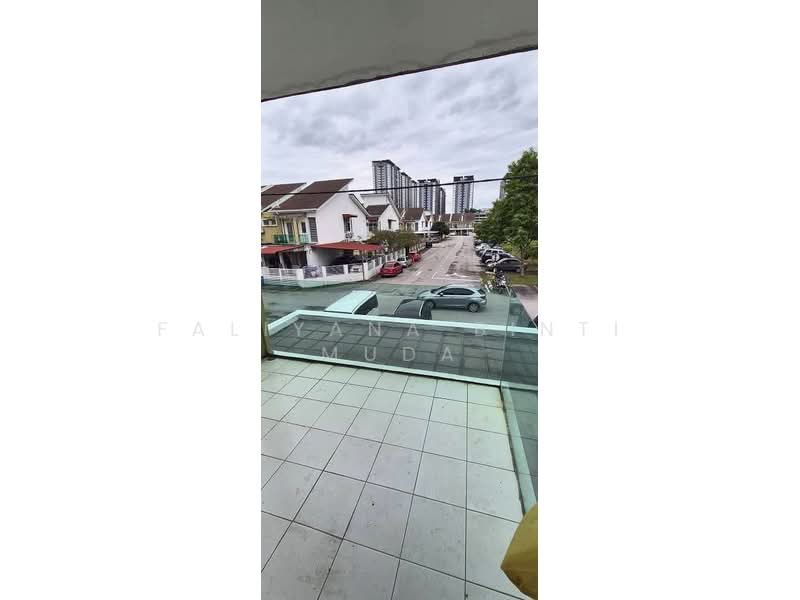Townhouse for Rent in Bandar Saujana Putra (Tanjong Duabelas) - Faliyana binti Muda - PropertyGuru.com.my