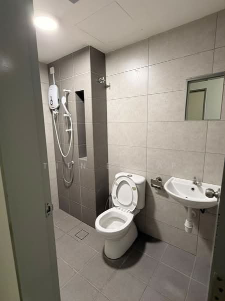 Kondominium untuk Disewa di MiNest Residence - Tien Ee Yap - Bathroom - PropertyGuru.com.my