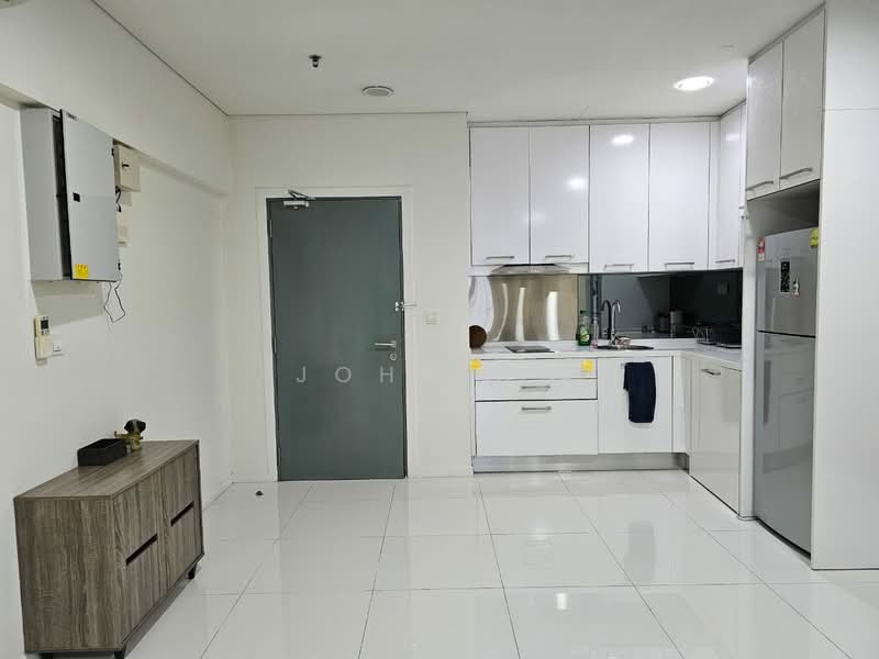 Service Residence for Sale at Mercu Summer Suites - John Ng - Kitchen - PropertyGuru.com.my