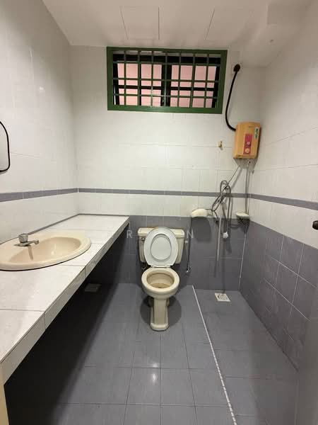 Rumah Teres 2 Tingkat untuk Dijual di Taman Daya (Johor Bahru) - Carson . - PropertyGuru.com.my