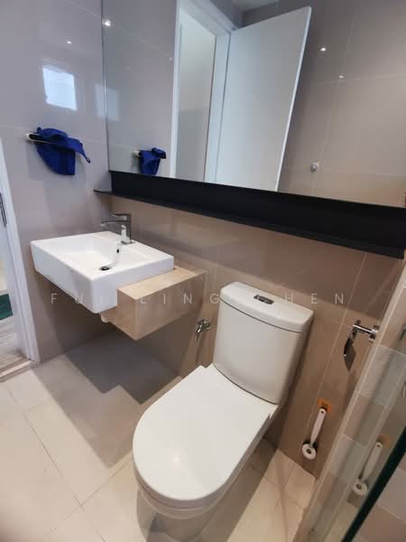 Service Residence for Sale at Southbank Residence - Fui Ling Chen - Bathroom - PropertyGuru.com.my