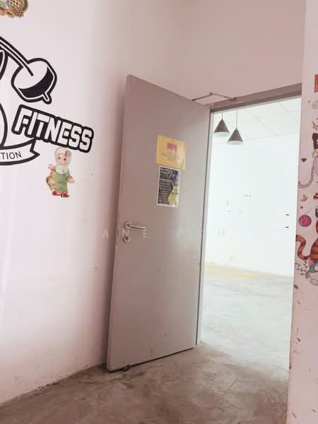 Shop for Rent in Taman Saujana (Kluang) - Jane Poh - Interior - PropertyGuru.com.my