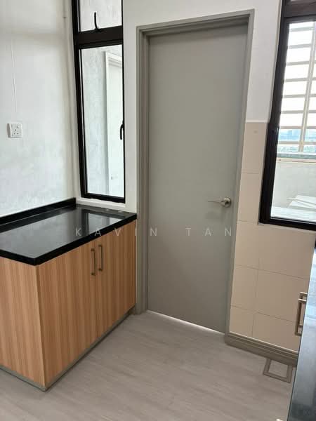 Pangsapuri untuk Disewa di Austin Regency (Pangsapuri Austin Perdana) - Kavin Tan - Kitchen - PropertyGuru.com.my