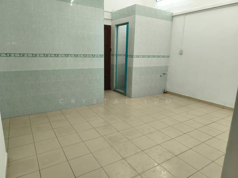 Terraced House for Rent in Taman Kok Doh (Batu) - Crystal Lum - Bathroom - PropertyGuru.com.my