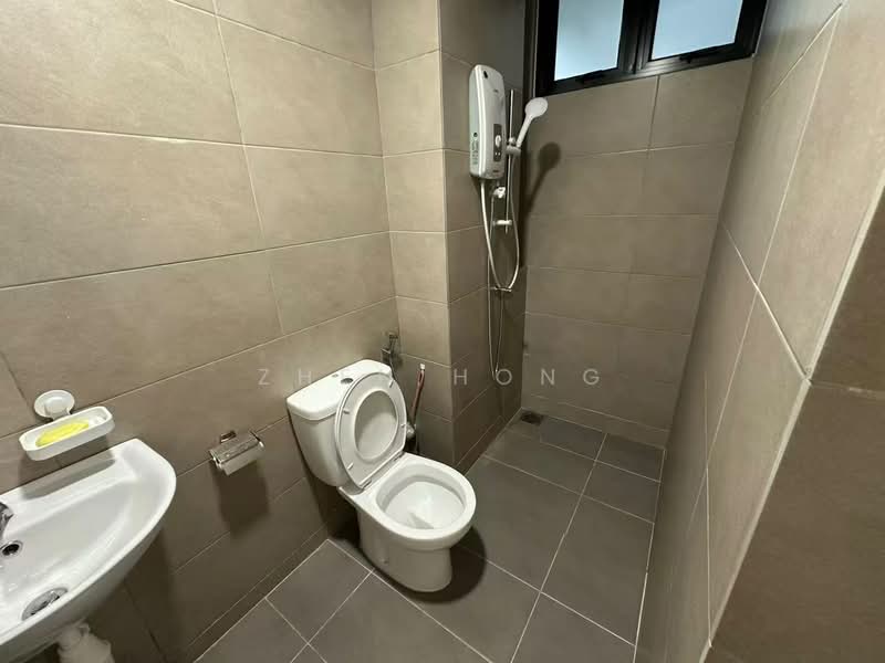 Kondominium untuk Disewa di Senzvilles (Senzo Residence) - Zhen Hong - Bathroom - PropertyGuru.com.my