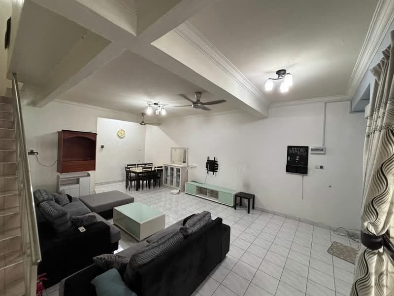 2-storey Terraced House for Rent in Kawasan Perniagaan Asas Murni (Bukit Mertajam) - Ai Xuen - Living Room - PropertyGuru.com.my