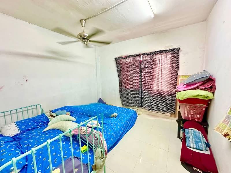 Pangsapuri untuk Dijual di Pangsapuri Palma - Syahrim Naim - Bedroom - PropertyGuru.com.my