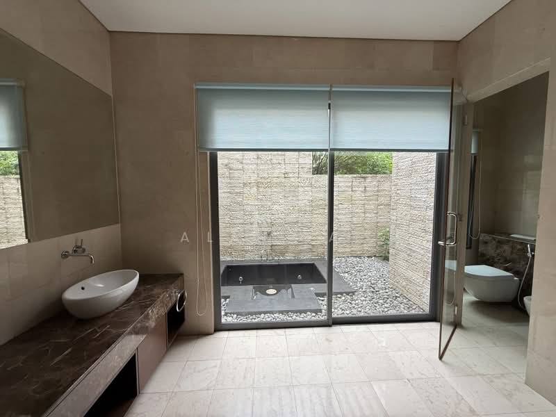 Rumah Banglo untuk Dijual di Mont Kiara (Kuala Lumpur) - Alan Tai - Bathroom - PropertyGuru.com.my