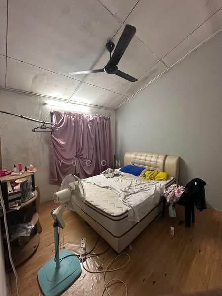 Rumah Teres 2 Tingkat untuk Dijual di Bandar Seri Alam (Masai) - Yucong . - Bedroom - PropertyGuru.com.my