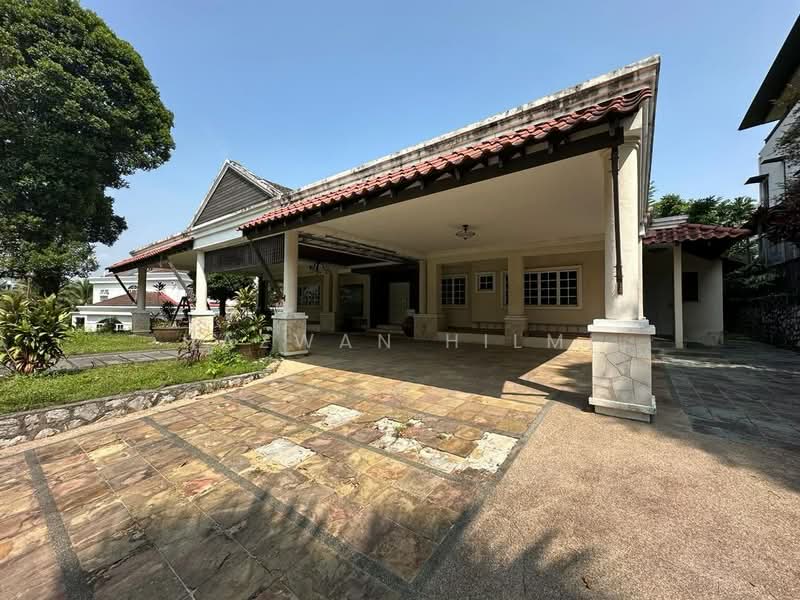 Rumah Banglo untuk Dijual di Sultan Abdul Aziz Shah Golf & Country Club (Shah Alam) - Hazwan Hilmi - Exterior - PropertyGuru.com.my