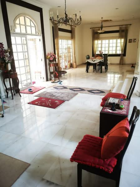 Rumah Banglo untuk Dijual di Sultan Abdul Aziz Shah Golf & Country Club (Shah Alam) - Hazwan Hilmi - Living Room - PropertyGuru.com.my