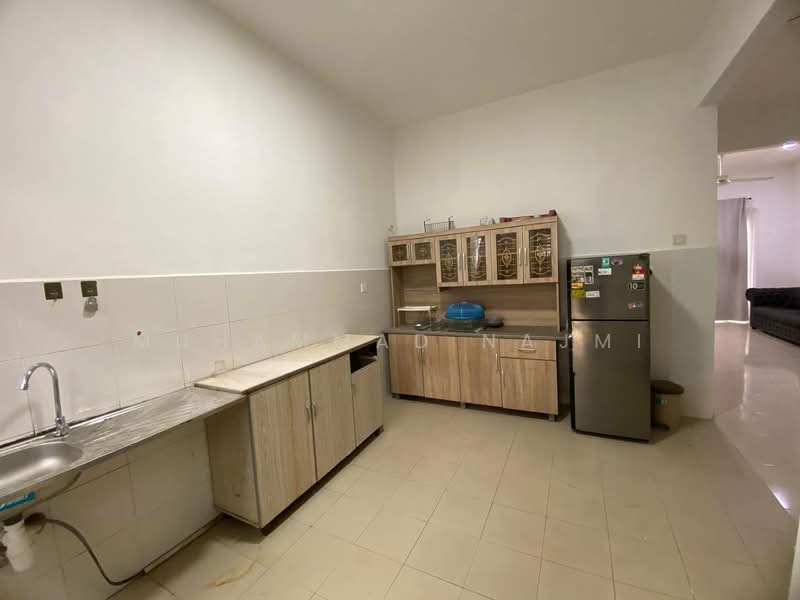 2-storey Terraced House for Sale in Bandar Baru Kerteh (Kerteh) - Muhammad Najmi - Kitchen - PropertyGuru.com.my