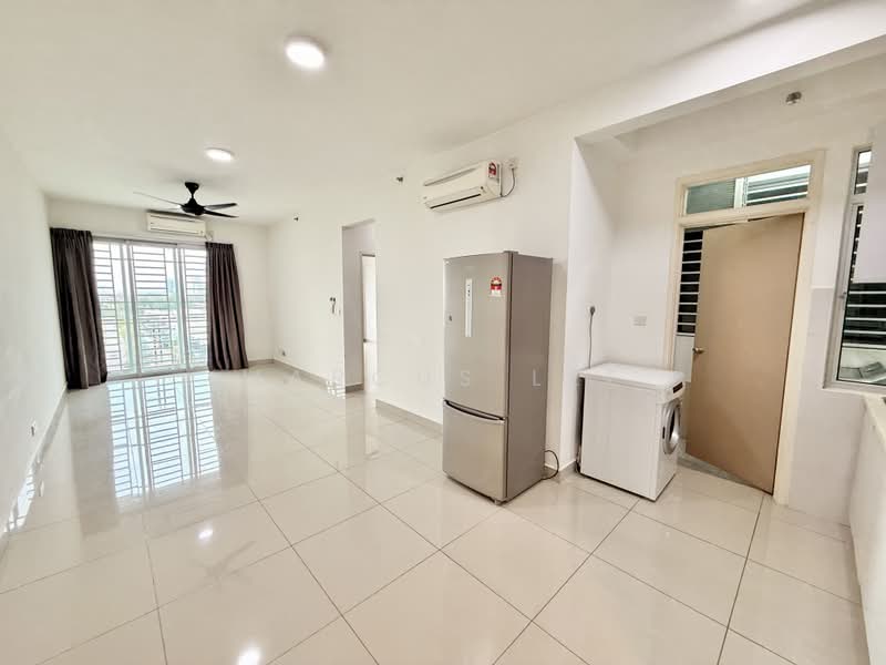 Pangsapuri untuk Disewa di Austin Suites (Permata Austin) - Marcus Lee - Living Room - PropertyGuru.com.my