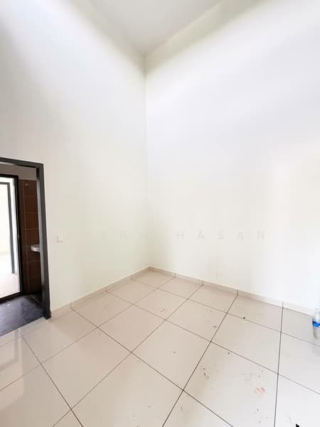 Rumah Teres untuk Dijual di Dengkil (Selangor) - Azizah Hasan - PropertyGuru.com.my