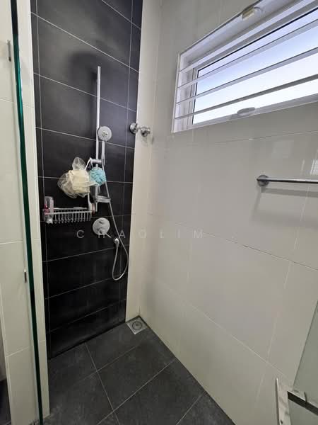 Semi-Detached House for Sale in Taman Maluri (Cheras) - ChaoLim . - Bathroom - PropertyGuru.com.my