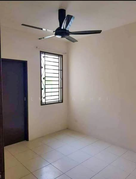 2-storey Terraced House for Sale in Taman Indah Klia (Sepang) - Ilman Nahri - Interior - PropertyGuru.com.my