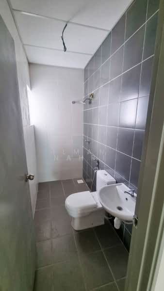 2-storey Terraced House for Sale in Taman Indah Klia (Sepang) - Ilman Nahri - Bathroom - PropertyGuru.com.my