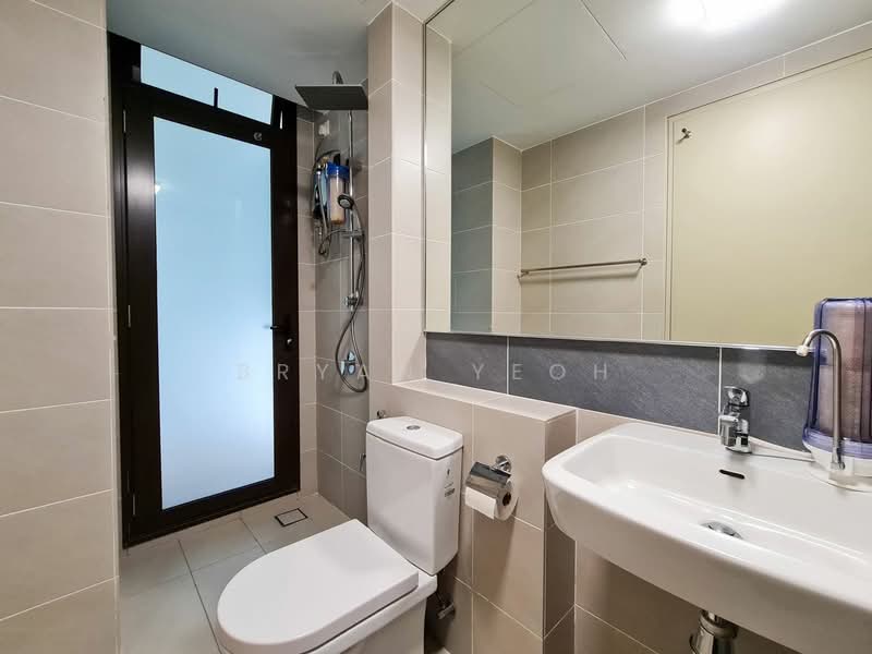 Servis Apartment untuk Disewa di Putra Residence - Bryan Yeoh - Bathroom - PropertyGuru.com.my