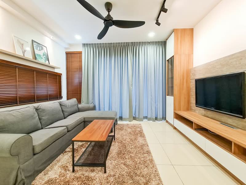 Servis Apartment untuk Disewa di Putra Residence - Bryan Yeoh - Living Room - PropertyGuru.com.my