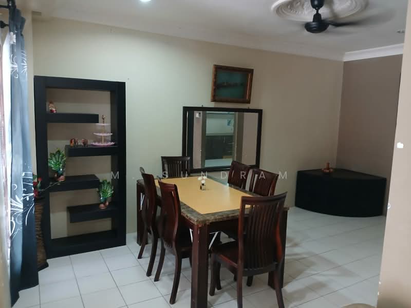 2-storey Terraced House for Sale in Shah Alam (Selangor) - M. Sundram - Dining Room - PropertyGuru.com.my