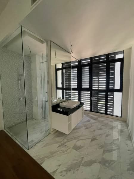 Kondominium untuk Dijual di Setia V Residences - Jack Law - Bathroom - PropertyGuru.com.my