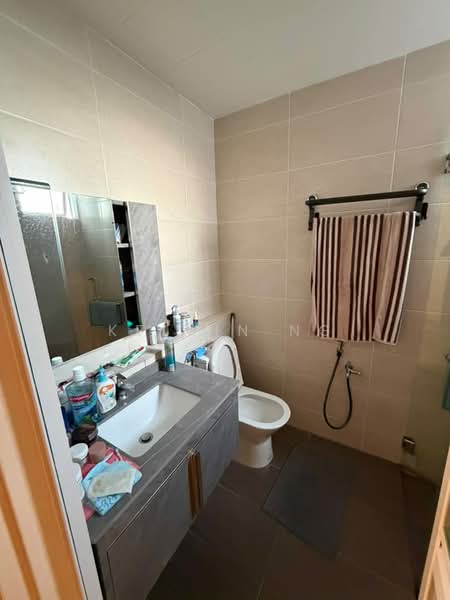 Kondominium untuk Dijual di Aman Heights Condominium - Kelvin Ng - Bathroom - PropertyGuru.com.my