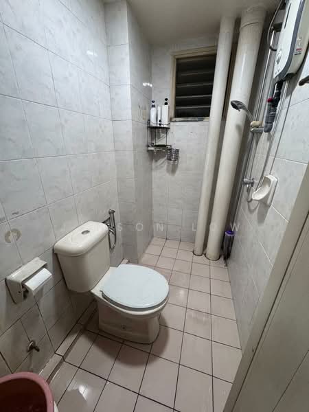 Condominium for Rent at Bintang Mas - Jenson Low - Bathroom - PropertyGuru.com.my