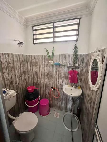 Rumah Teres 2 Tingkat untuk Dijual di Binjai (Terengganu) - Muhammad Najmi - Bathroom - PropertyGuru.com.my