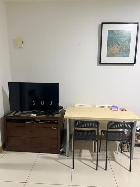 Service Residence for Rent at KL Gateway Residences - Sujatha M - Dining Room - PropertyGuru.com.my
