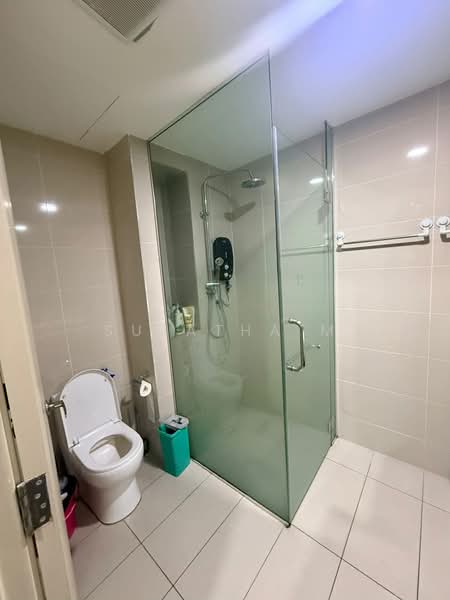 Service Residence for Rent at KL Gateway Residences - Sujatha M - Bathroom - PropertyGuru.com.my