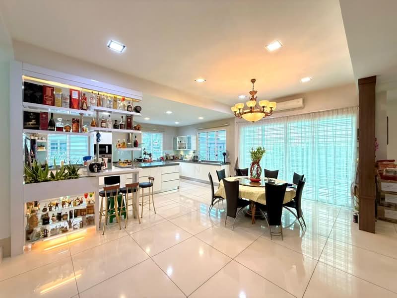 Semi-Detached House for Sale in Taman Villa Perdana (Kajang) - Ann . - Dining Room - PropertyGuru.com.my