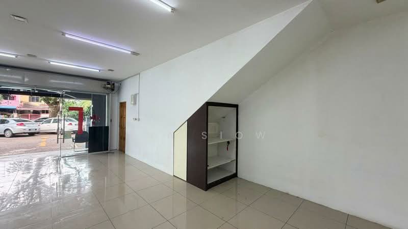 Kedai untuk Disewa di Taman Tan Sri Yaacob (Johor Bahru) - Eva Siow - Interior - PropertyGuru.com.my