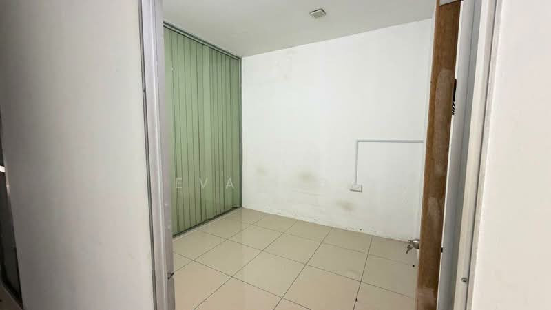 Kedai untuk Disewa di Taman Tan Sri Yaacob (Johor Bahru) - Eva Siow - Interior - PropertyGuru.com.my