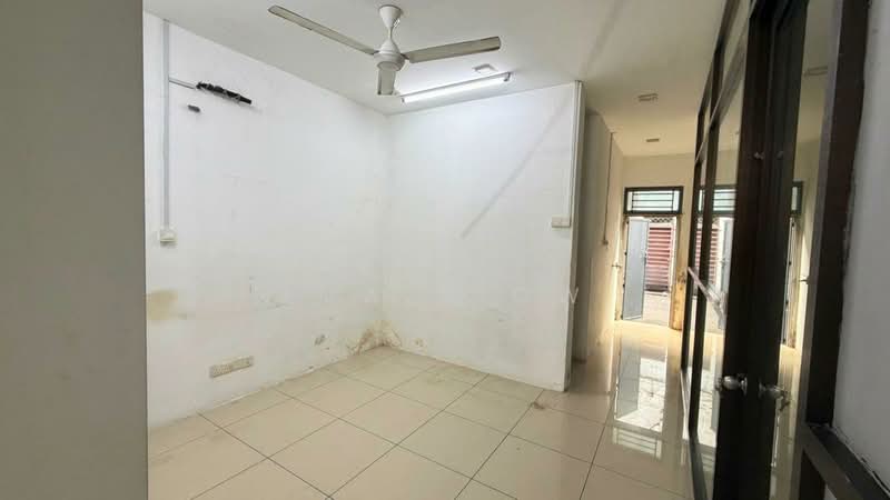 Kedai untuk Disewa di Taman Tan Sri Yaacob (Johor Bahru) - Eva Siow - PropertyGuru.com.my