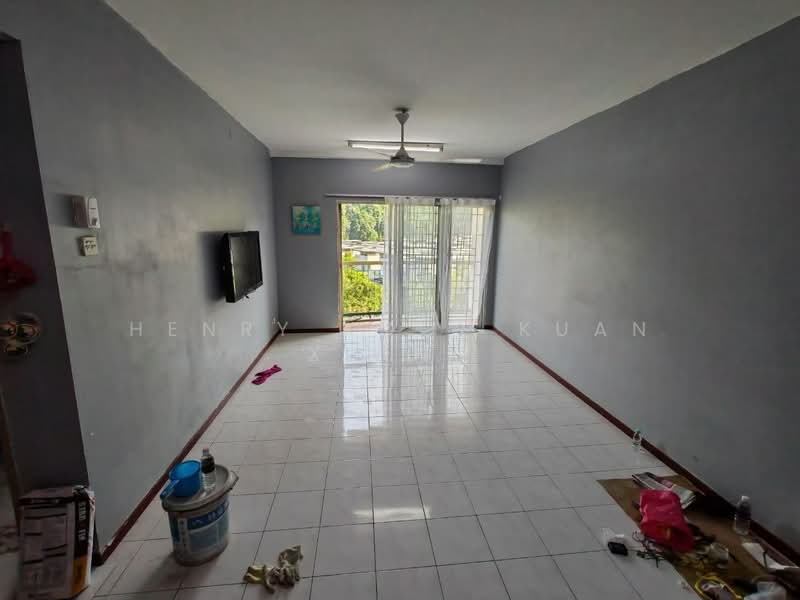 Kondominium untuk Dijual di Tiara Intan - Henry Kooi Kuan Xiang - Living Room - PropertyGuru.com.my