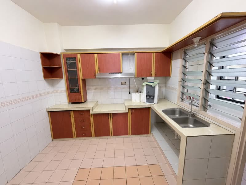 Condominium for Rent at Kemuncak Shah Alam - Adib Yusuf - Kitchen - PropertyGuru.com.my