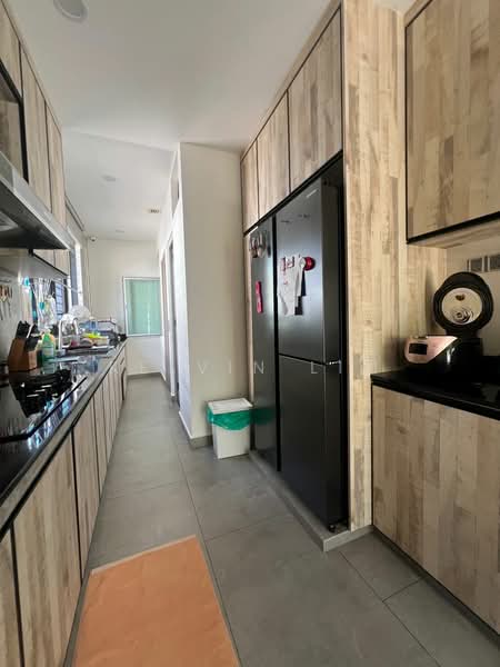 Rumah Teres 2 Tingkat untuk Dijual di Taman Sutera (Johor Bahru) - Kelvin Lim - Kitchen - PropertyGuru.com.my